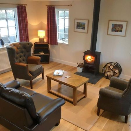 Kingfisher Cottage, Port O Tay Пітлохрі Екстер'єр фото